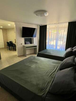 Гостиница Рафаэль Пляхо Апартаменты с душем-11